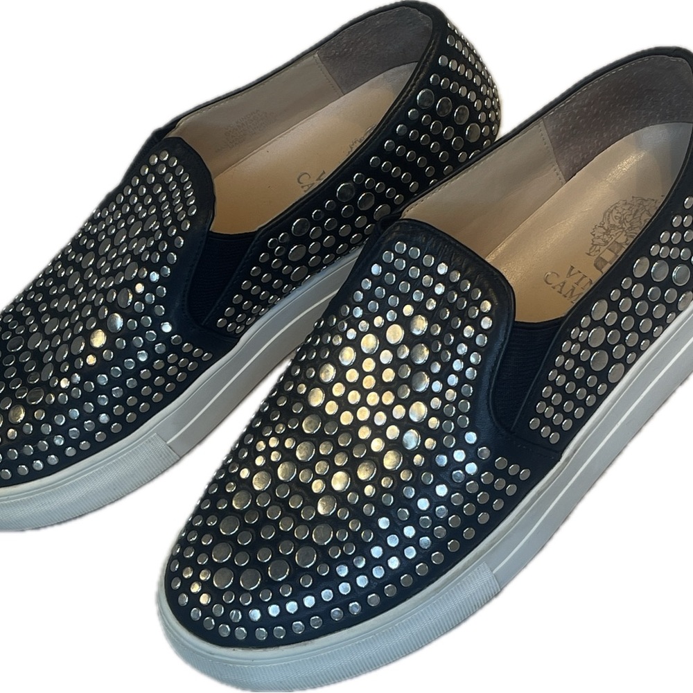 Vince Camuto Kindra Black Suede Studded Platform Slip On 6.5